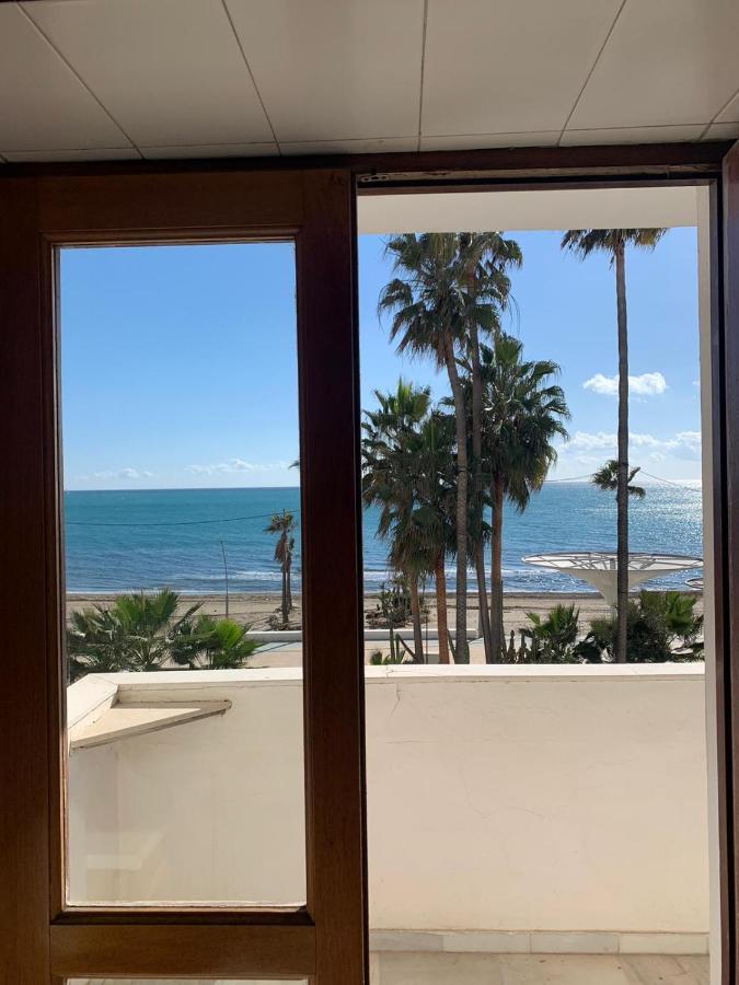 Beachfront Primera Linea De Playa En Casco Antiguo Естепона Екстериор снимка