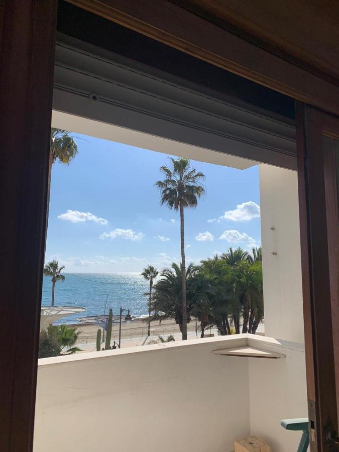 Beachfront Primera Linea De Playa En Casco Antiguo Естепона Екстериор снимка